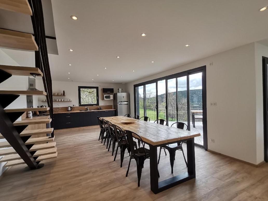 Maison D'Architecte En Pleine Nature Arlempdes Eksteriør bilde